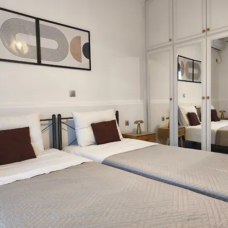 Corfu Comfort *